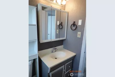 1317 W Market Street, Aberdeen, WA 98520 - Photo 14