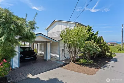 303 Church Avenue, Mukilteo, WA 98275 - Photo 4
