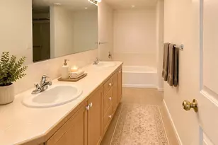 15020 Bothell Way NE, Lake Forest Park, WA 98155 - Photo 14