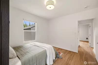 [Address not provided], Seattle, WA 98125 - Photo 12
