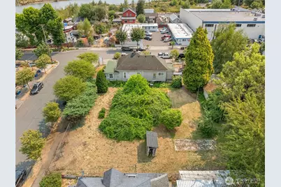1445 S Cloverdale Street, Seattle, WA 98108 - Photo 2