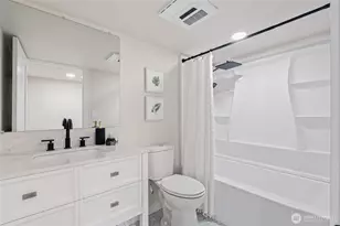 4015 Burton Pl W, Seattle, WA 98199 - Photo 12