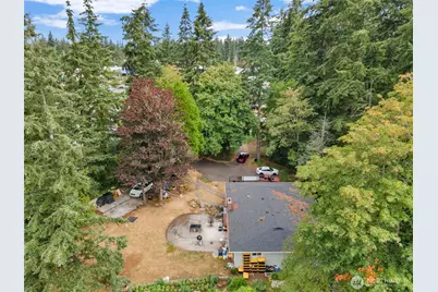 18929 Highway 99, Lynnwood, WA 98036 - Photo 1