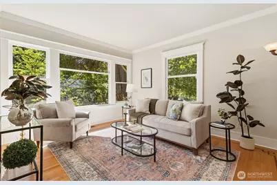 5246 12th Avenue NE, Seattle, WA 98105 - Photo 4