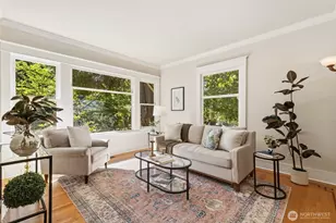 5246 12th Ave NE, Seattle, WA 98105 - Photo 4