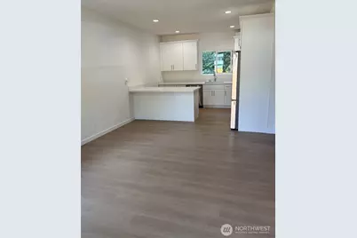 7537 S Dillard Avenue, Concrete, WA 98237 - Photo 2