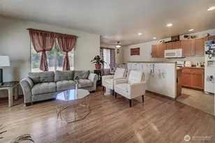 1299 NW Amanda Loop, Silverdale, WA 98383 - Photo 8