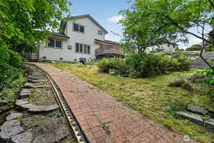 844 Holbeck Dr, Camano Island, WA 98282 - Photo 20