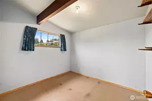 881 Rocky Point Dr, Camano Island, WA 98282 - Photo 26