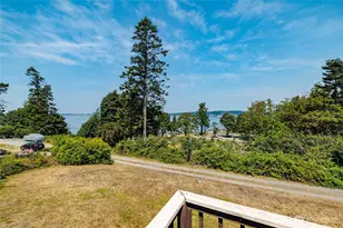 881 Rocky Point Dr, Camano Island, WA 98282 - Photo 8