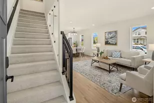 2402 Cleveland Ave, Everett, WA 98201 - Photo 10