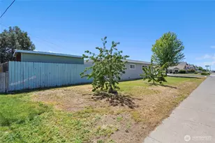 1003 S Evergreen Dr, Moses Lake, WA 98837 - Photo 34