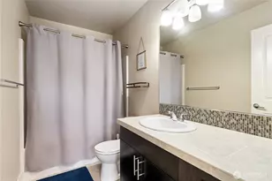 13521 SE 81st Pl, Newcastle, WA 98059 - Photo 24