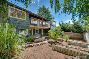 1127 Perry Ave, Bremerton, WA 98310 - Photo 4