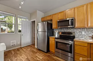 7722 39th Ave S, Seattle, WA 98118 - Photo 8