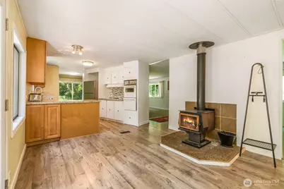 268 Hawkins Road S, Winlock, WA 98596 - Photo 6