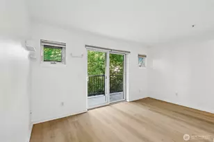 12345 Roosevelt Way NE, Seattle, WA 98125 - Photo 8