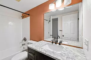 12345 Roosevelt Way NE, Seattle, WA 98125 - Photo 18