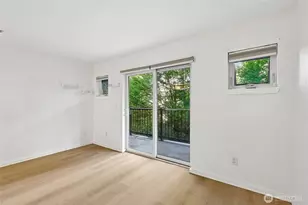 12345 Roosevelt Way NE, Seattle, WA 98125 - Photo 6