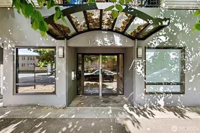 12345 Roosevelt Way NE #306, Seattle, WA 98125 - Photo 24