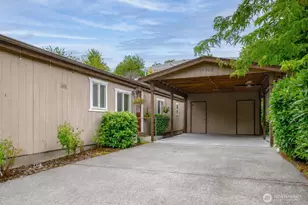 17308 Woodcrest Dr NE, Bothell, WA 98011 - Photo 26