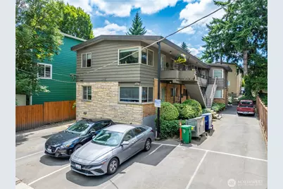 6515 5th Avenue NE, Seattle, WA 98103 - Photo 4