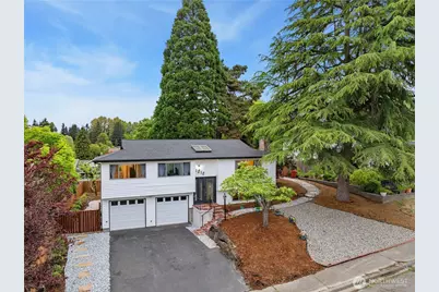 11212 NE 145th Street, Kirkland, WA 98034 - Photo 2