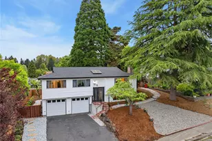 11212 NE 145th St, Kirkland, WA 98034 - Photo 2