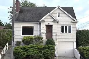 712 S Union Ave, Tacoma, WA 98405 - Photo 1