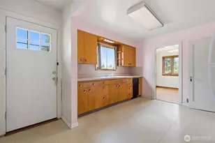 712 S Union Ave, Tacoma, WA 98405 - Photo 10