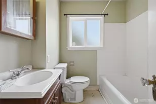 712 S Union Ave, Tacoma, WA 98405 - Photo 14