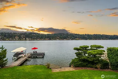 5629 Pleasure Point Lane SE, Bellevue, WA 98006 - Photo 36