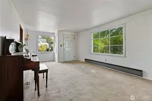 16639 35th Ave S, SeaTac, WA 98188 - Photo 4