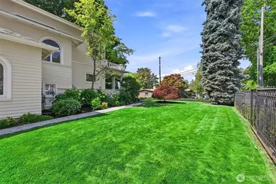 1111 Bellevue Place E, Seattle, WA 98102 - Photo 38