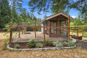 190 E Rasor Pl, Belfair, WA 98528 - Photo 20