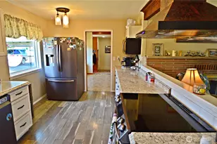 5202 96th St E, Tacoma, WA 98446 - Photo 8