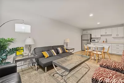 2253 Gilman Drive W #104, Seattle, WA 98119 - Photo 20