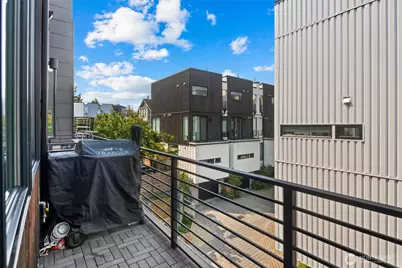 2249 Minor Ave E, Seattle, WA 98102 - Photo 16