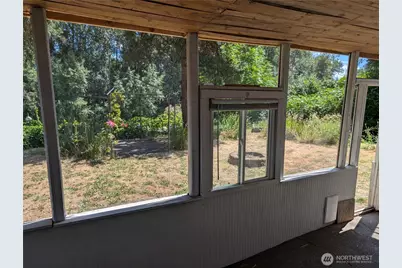 607 5th Street NE, Puyallup, WA 98372 - Photo 20
