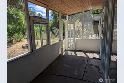 607 5th Street NE, Puyallup, WA 98372 - Photo 18