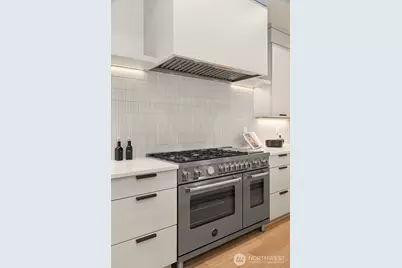 6497 NE 153rd Street, Kenmore, WA 98028 - Photo 10