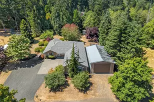 6709 Appletree Ln, Olympia, WA 98506 - Photo 2