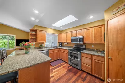 6709 Appletree Lane, Olympia, WA 98506 - Photo 4