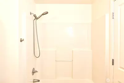 6128 Issac Avenue SE #D, Auburn, WA 98092 - Photo 10