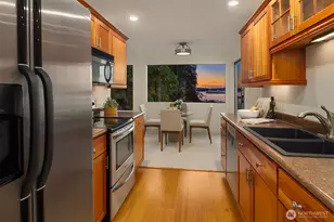1101 Harbor Ave SW, Seattle, WA 98116 - Photo 10