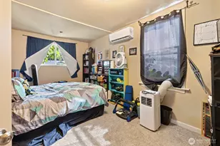 201 N 101st St, Seattle, WA 98133 - Photo 16