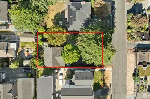 201 N 101st St, Seattle, WA 98133 - Photo 2