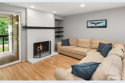 120 124th Street SW #E1, Everett, WA 98204 - Photo 8