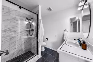 18811 SE 44th Way, Issaquah, WA 98027 - Photo 18
