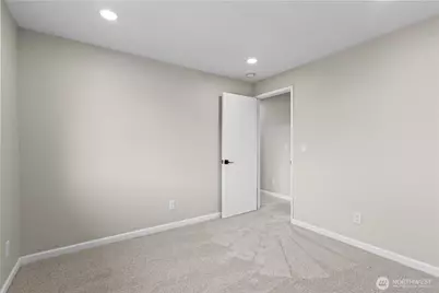 330 S 30th Place, Mount Vernon, WA 98274 - Photo 26